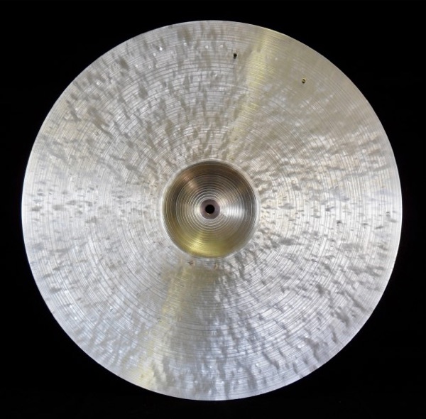 20” Riveted Kontroversial Ride, 1772 grams